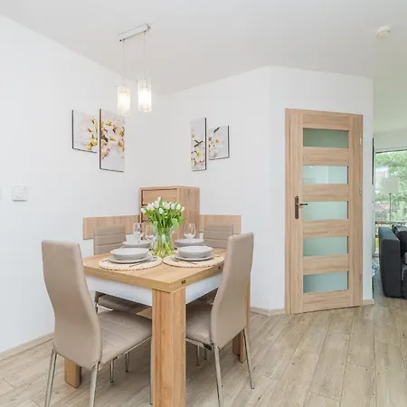 Apartman Flatbook Rodzinne - Park Z Parkingiem I Placem Zabaw
